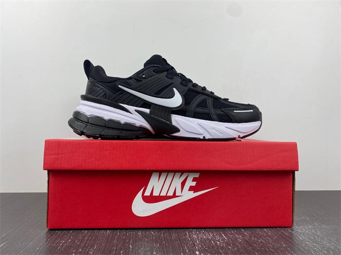 NIKEV2K Runtekk 3XL FD0736- SmoothTexture 5294