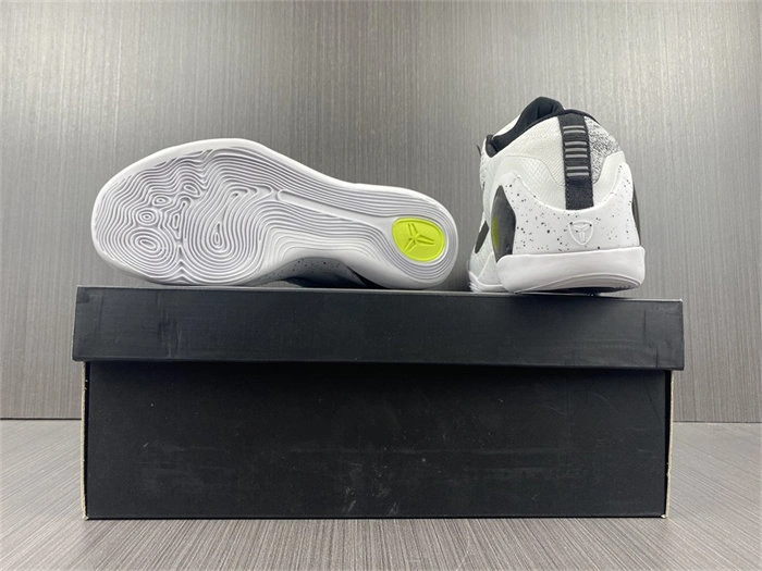 MoistureWicking Nike Kobe 9 Elite Low Beethoven 653456- 5020